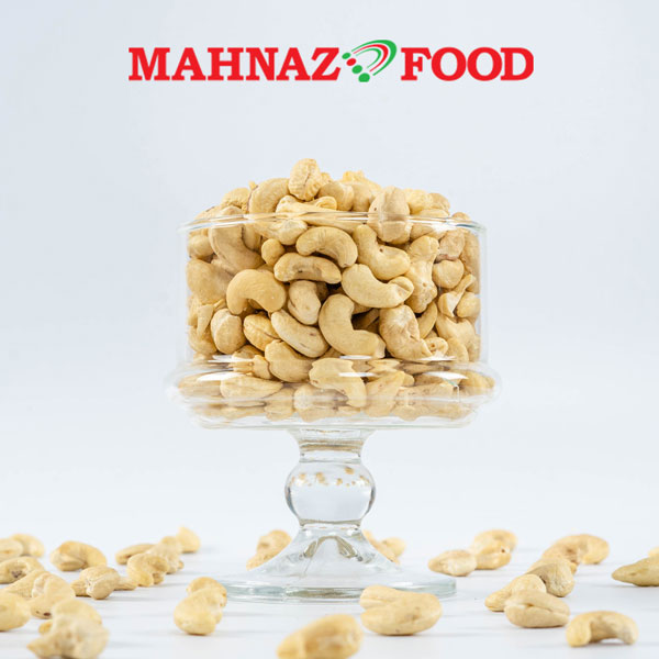 CASHEW NUTS RAW